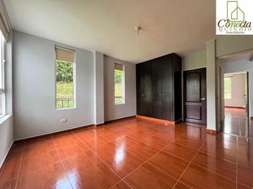 Casa Campestre en Venta – Calarcá Quindío - Conjunto Cerrado