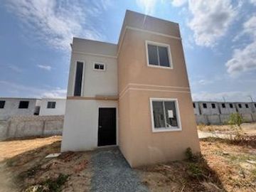 EN VENTA O ALQUILER CASA DE ESTRENO EN URB. PASEO DEL SOL, VIA CHONGON
