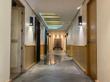 Exclusivo Departamento en Lomas Country Club: Lujo, Confort y Amenidades de Primera Clase