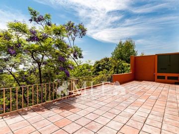 Casa Jacarandas - Rancho Cortés