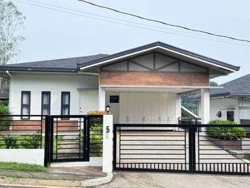470sqm 4BR House & Lot for SALE in Sun Valley Golf Course Subdivision