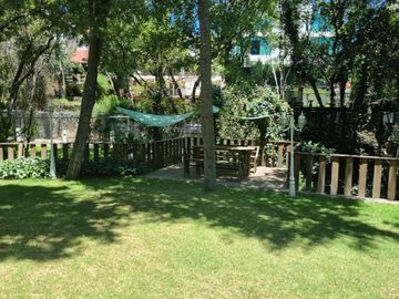 EXCELENTE RESIDENCIA EN VENTA  CONDADO DE SAYAVEEDRA