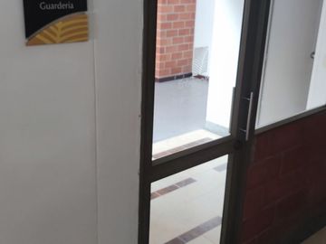 En Venta, Apartamento Loma del Indio - Medellin