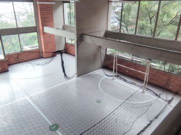 En Venta, Apartamento Loma del Indio - Medellin