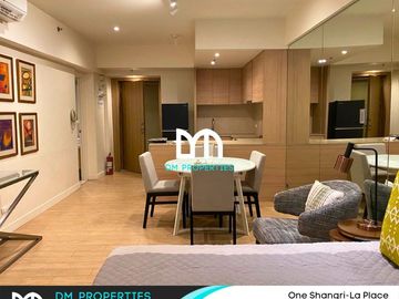 For Sale: Studio Unit at One Shangri-La Place, Mandaluyong City