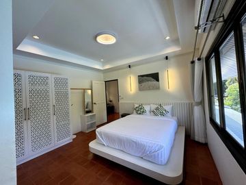 Peaceful Villa with Stunning Outdoor Space in Phuket