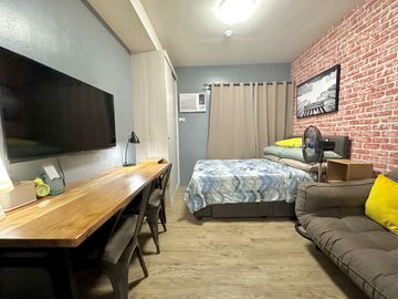 Upgraded Fully Furnished Studio Penthouse Unit For Sale at Stanford Suites 3 South Forbes Golf City, Silang, Cavite