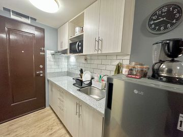 Upgraded Fully Furnished Studio Penthouse Unit For Sale at Stanford Suites 3 South Forbes Golf City, Silang, Cavite