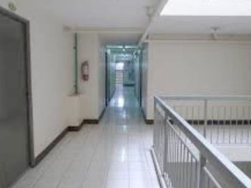 ONEMETROPOLITAN021XLR: For Sale Unfurnished Studio with Balcony in One Metropolitan Place