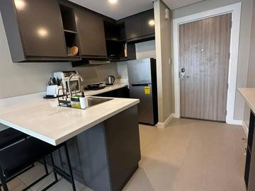 FOR SALE - Fully Furnished Unit in The Residences at Bonifacio Civic Center Tower, BGC, Taguig City