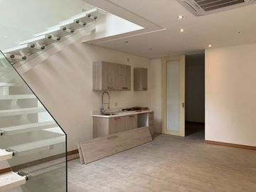 FOR SALE - 3 Storey Aerin Townhouse in M Residences New Manila, Quezon City