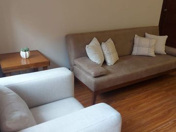 En renta departamento en Cuenca.