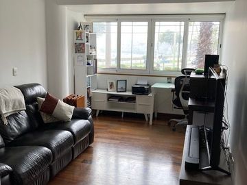 Vendo lindo departamento de 200 m2, 3 Dorm. en el Malecón de Chorrillos, con vista al mar.(Arriba del Club Regatas).