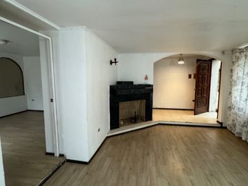 Gran casa 3 pisos en Barrio Universitario Concepción, Chorrillos
