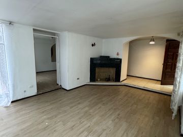 Gran casa 3 pisos en Barrio Universitario Concepción, Chorrillos