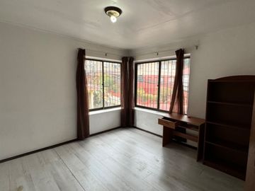 Gran casa 3 pisos en Barrio Universitario Concepción, Chorrillos