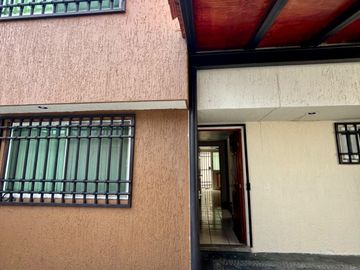 CASA EN VENTA FRENTE A COLONIA EL MIRADOR CERCA BUAP, PARQUE ECOLOGICO, ZONA MILITAR