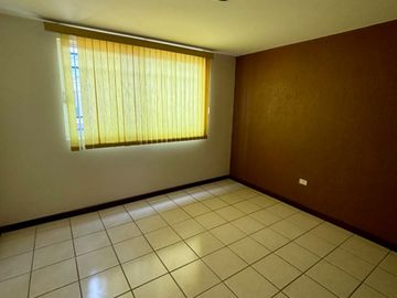 CASA EN VENTA FRENTE A COLONIA EL MIRADOR CERCA BUAP, PARQUE ECOLOGICO, ZONA MILITAR