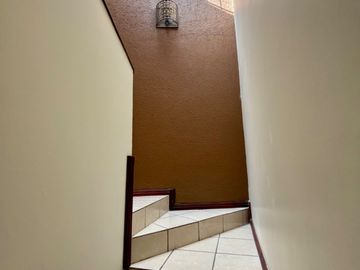 CASA EN VENTA FRENTE A COLONIA EL MIRADOR CERCA BUAP, PARQUE ECOLOGICO, ZONA MILITAR