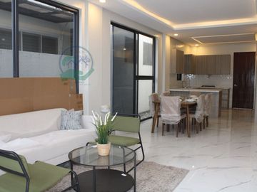 HOUSE FOR SALE IN SAN FERNANDO, PAMPANGA