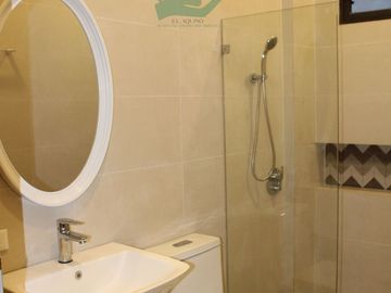 HOUSE FOR SALE IN SAN FERNANDO, PAMPANGA