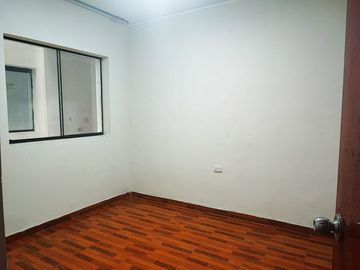 Venta De Amplio Departamento – En Pleno Corazon Comercial De Lima Norte