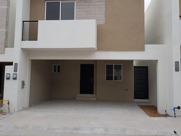 Casa en Venta en Cumbres Montenova, Garcia