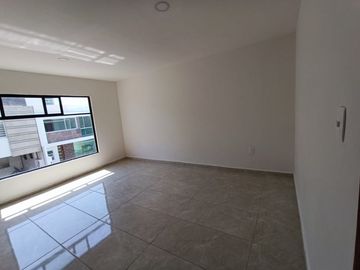 CASA EN VENTA CON 3 RECÁMARAS EN PARQUE HABANA