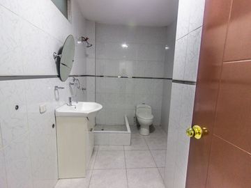 SE VENDE DEPARTAMENTO TRIPLEX EN VILLA MARIA DEL TRIUNFO