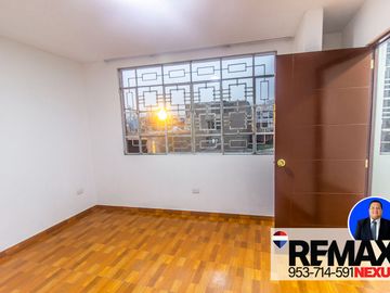SE VENDE DEPARTAMENTO TRIPLEX EN VILLA MARIA DEL TRIUNFO