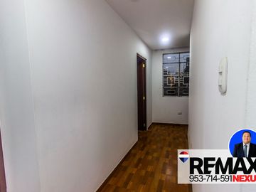 SE VENDE DEPARTAMENTO TRIPLEX EN VILLA MARIA DEL TRIUNFO