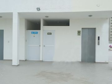 Venta de departamento en Salinas, Santa Elena