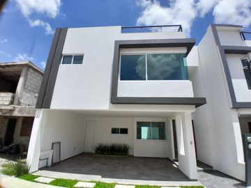 CASA EN VENTA EX HACIENDA LA CARCAÑA SAN PEDRO CHOLULA PUEBLA