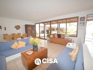 Casa de Playa en Los Pulpos - Gran Oportunidad de Inversión