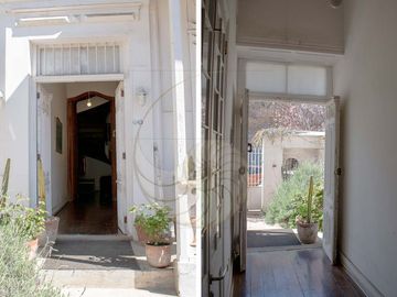 En venta casa en Valparaíso, Cerro alegre. Oportunidad única en privilegiado sector