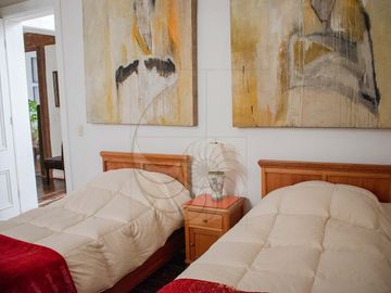 En venta casa en Valparaíso, Cerro alegre. Oportunidad única en privilegiado sector