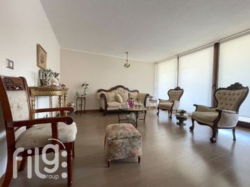 VENDO DEPARTAMENTO SEMI NUEVO COMUNA LAS CONDES