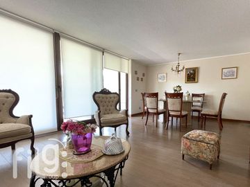 VENDO DEPARTAMENTO SEMI NUEVO COMUNA LAS CONDES