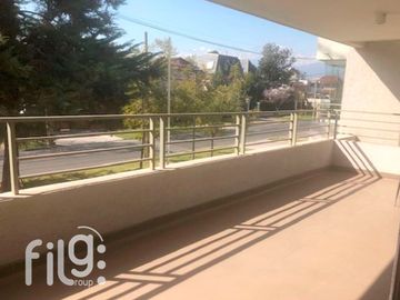 VENDO DEPARTAMENTO SEMI NUEVO COMUNA LAS CONDES