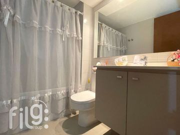 VENDO DEPARTAMENTO SEMI NUEVO COMUNA LAS CONDES