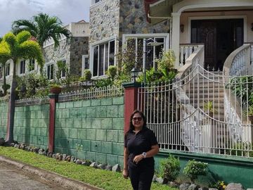 House and Lot for Sale Talisay Batangas with beautiful view of the Lake