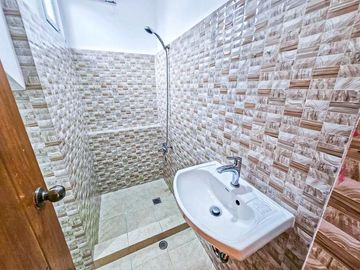 2 STOREY MODERN SINGLE HOUSE AND LOT FOR SALE IN BF RESORT VILLAGE LAS PIÑAS CITY