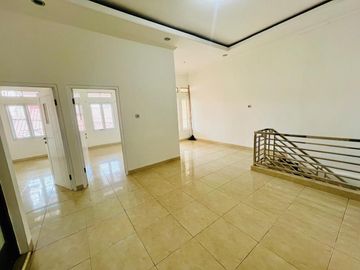 Rumah Dukuh Zamrud Padurenan,READY SIAP HUNI di Pedurenan Mustika Jaya Kota Bekasi Timur Jual Dijual
