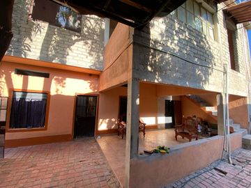 EXCELENTE CASA EN JARRETADERAS AREA DE NUEVO VALLARTA.
