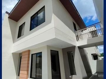 3 Bedroom 2 Bathroom House and Lot in San Pedro Laguna