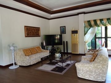 HOUSE AND LOT FOR SALE SIQ00140