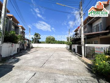 บ้านรมย์นลิน ซอยร่วมใจ อำเภอเมืองระยอง(ใกล้โรงพยาบาลกรุงเทพระยอง)