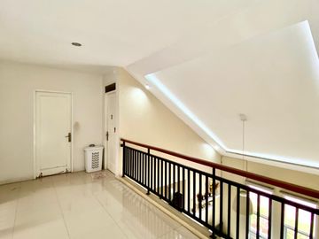 Dijual murah rumah terawat bisa di beli sebagian