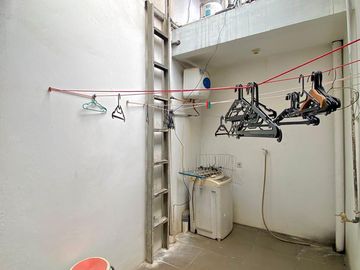 Dijual murah rumah terawat bisa di beli sebagian