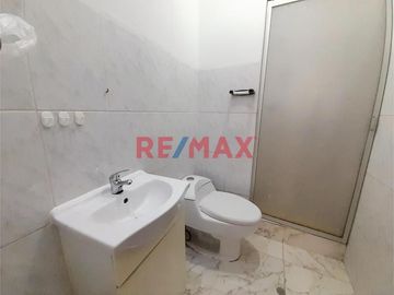 Simpatico Departamento En Urb Los Cipreces